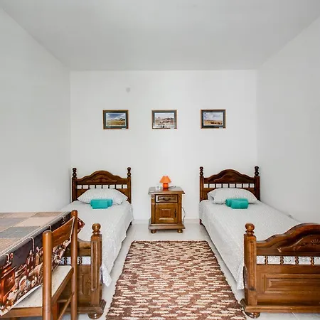 בודווה Villa Dionis מראה חיצוני תמונה
