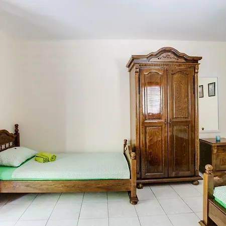 בודווה Villa Dionis מראה חיצוני תמונה