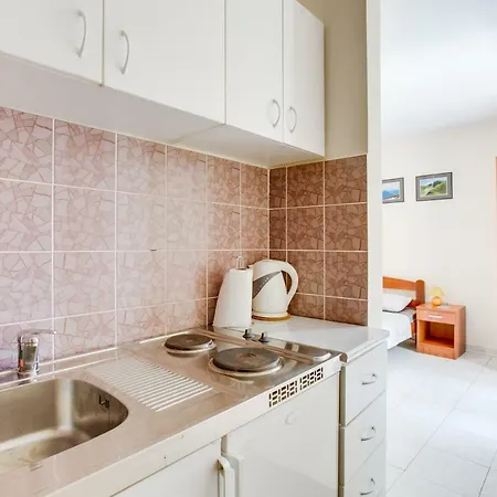 בודווה Villa Dionis מראה חיצוני תמונה