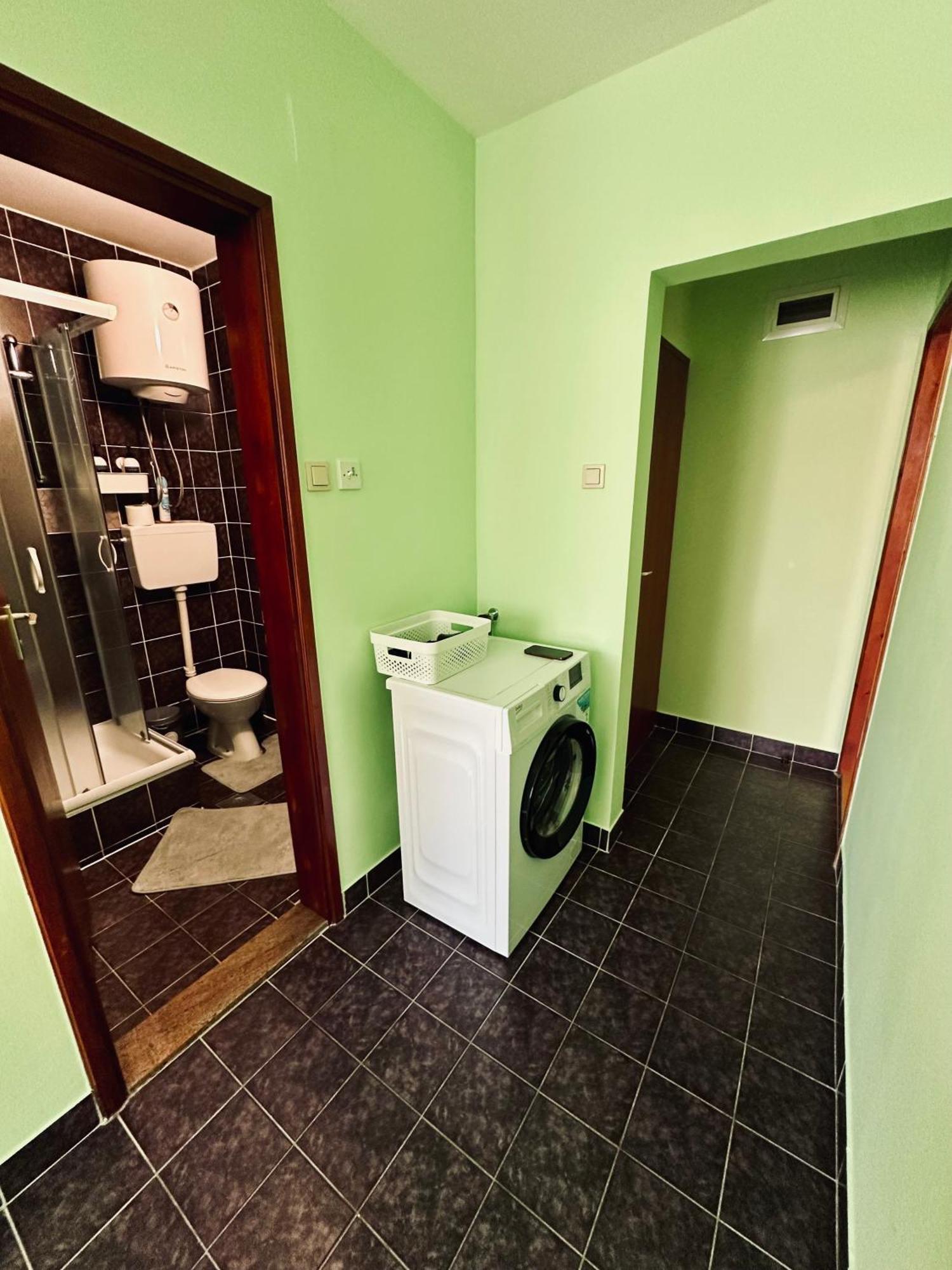 Dionis Апартаменти *